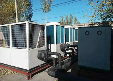 河北燕郊開(kāi)發(fā)區(qū)蒼頭村--熱泵機(jī)組